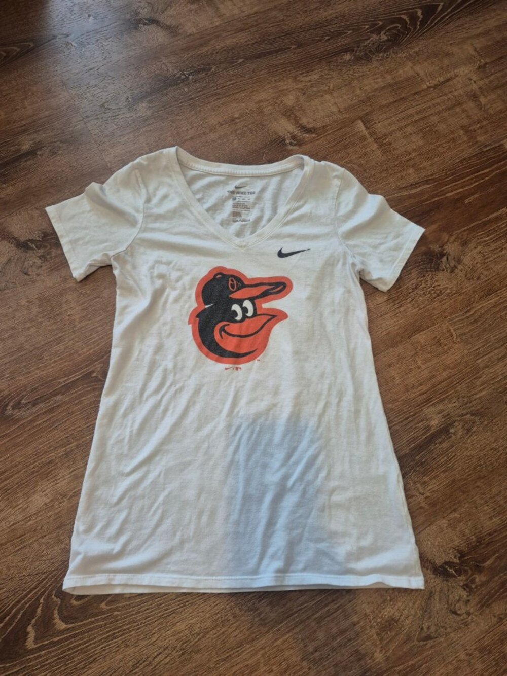 Nike Baltimore Orioles White V-Neck T-Shirt, XS